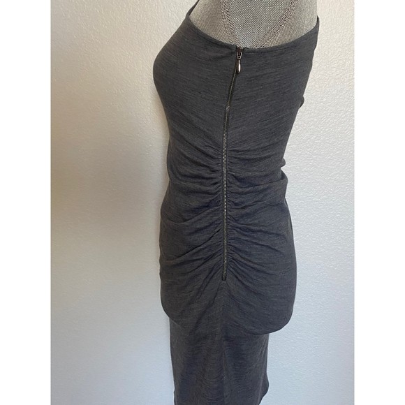 Banana republic one shoulder, Ruched side bodycon asymmetrical dress - Size 2 - Picture 5 of 10